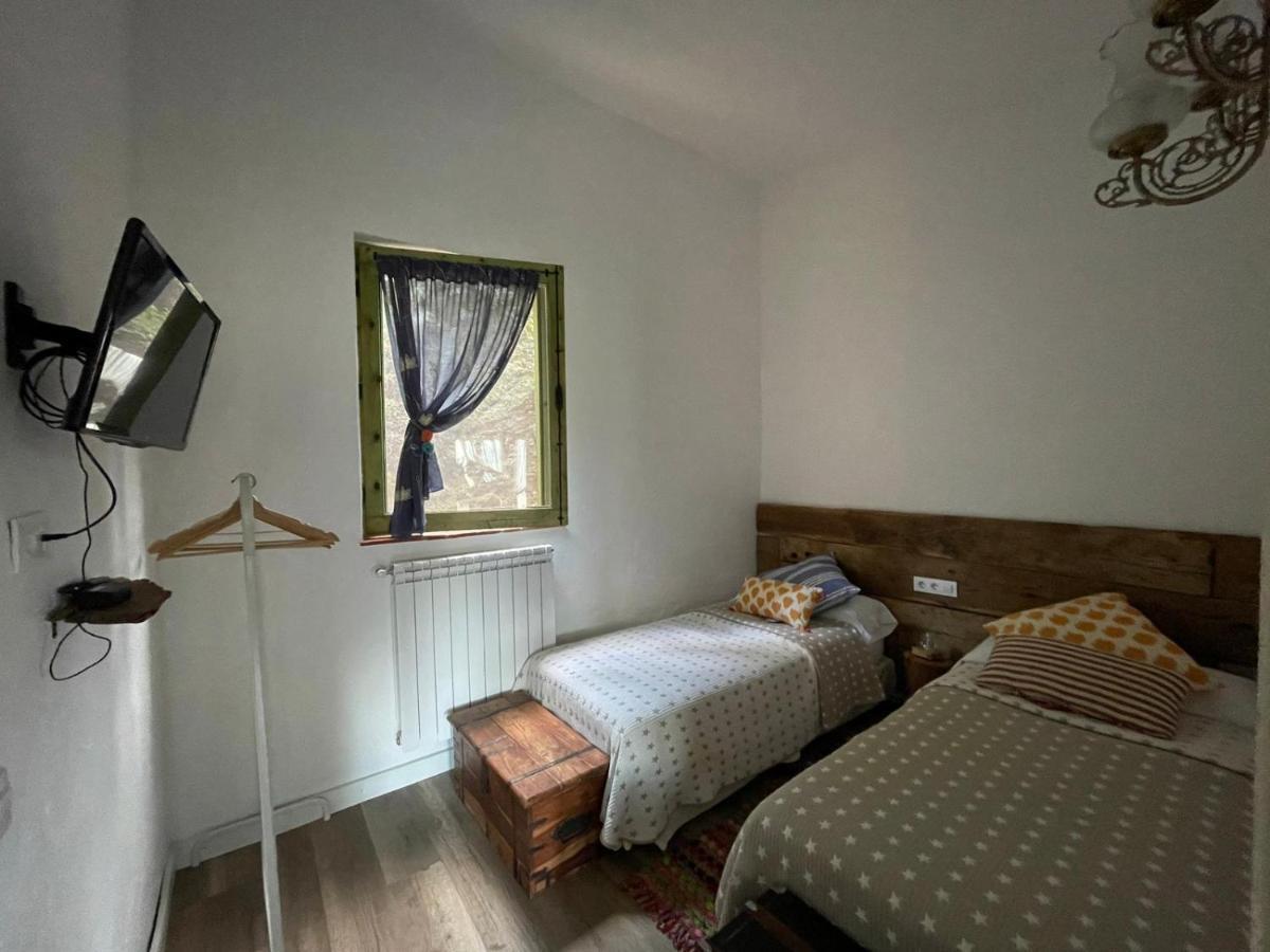 Aurora 2-Bed Cottage - Sleeps 4 - Montseny Park Arbucies Luaran gambar